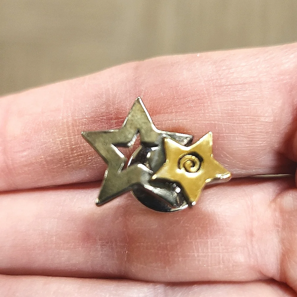 Nordstrom Jewelry Pair of Star Clutch Lapel Pins